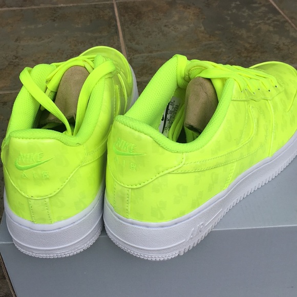 NIKE AIR FORCE 1 LV8 UV (GS) volt/volt-white-white - Picture 3 of 8
